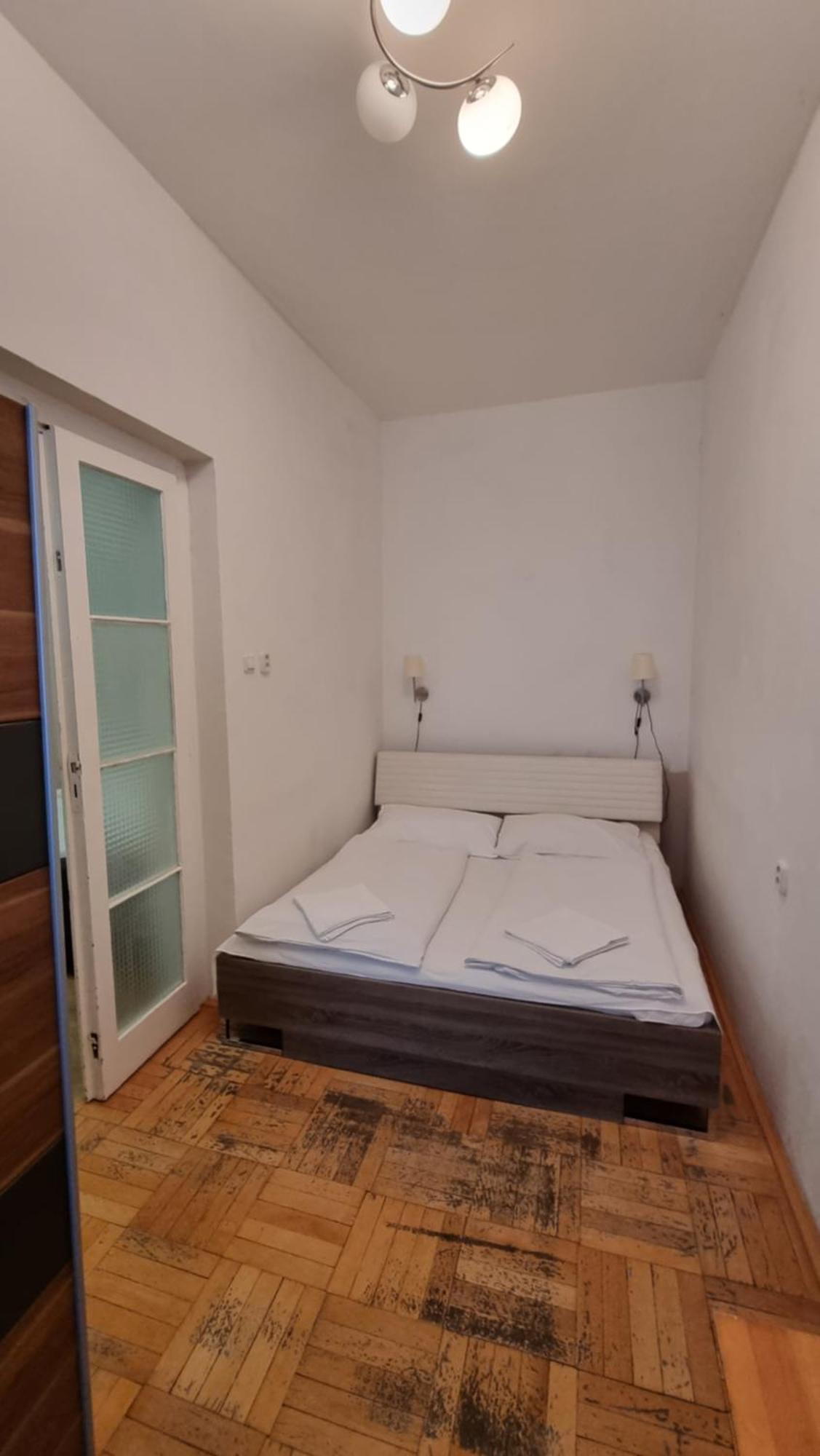 Apartment Krakovska 20 Prag Exterior foto