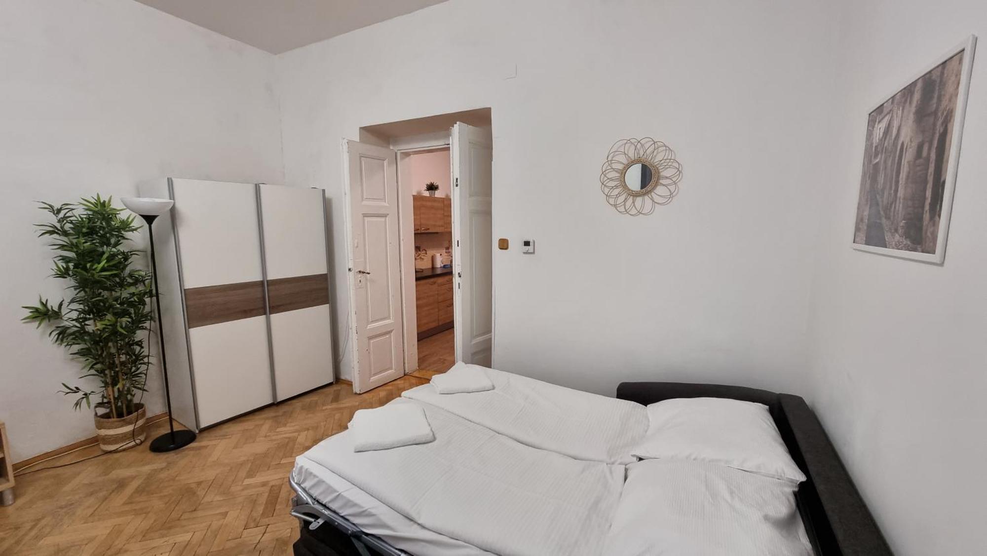Apartment Krakovska 20 Prag Exterior foto